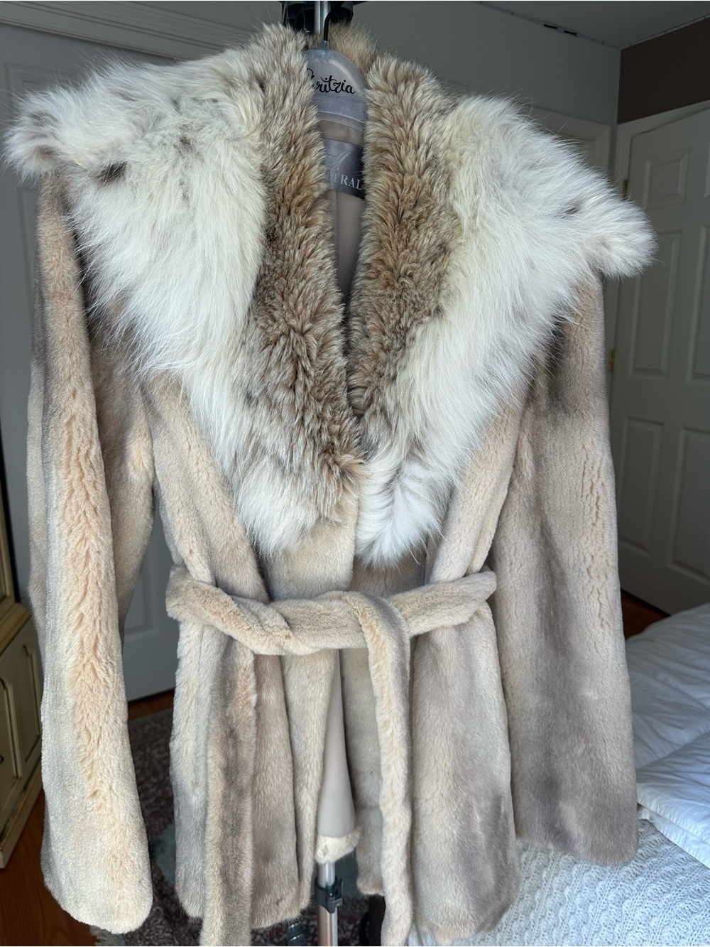 Weitral Luxury Cream Sheared Mink Stroller Coat. Fox  collar